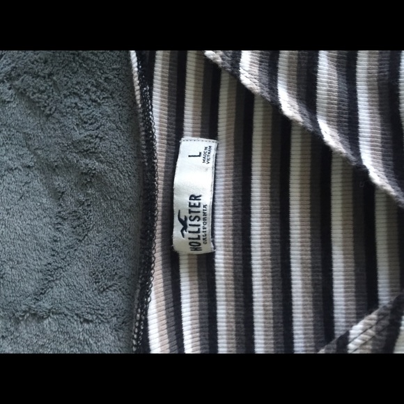 Long sleeve Hollister top - Picture 4 of 4